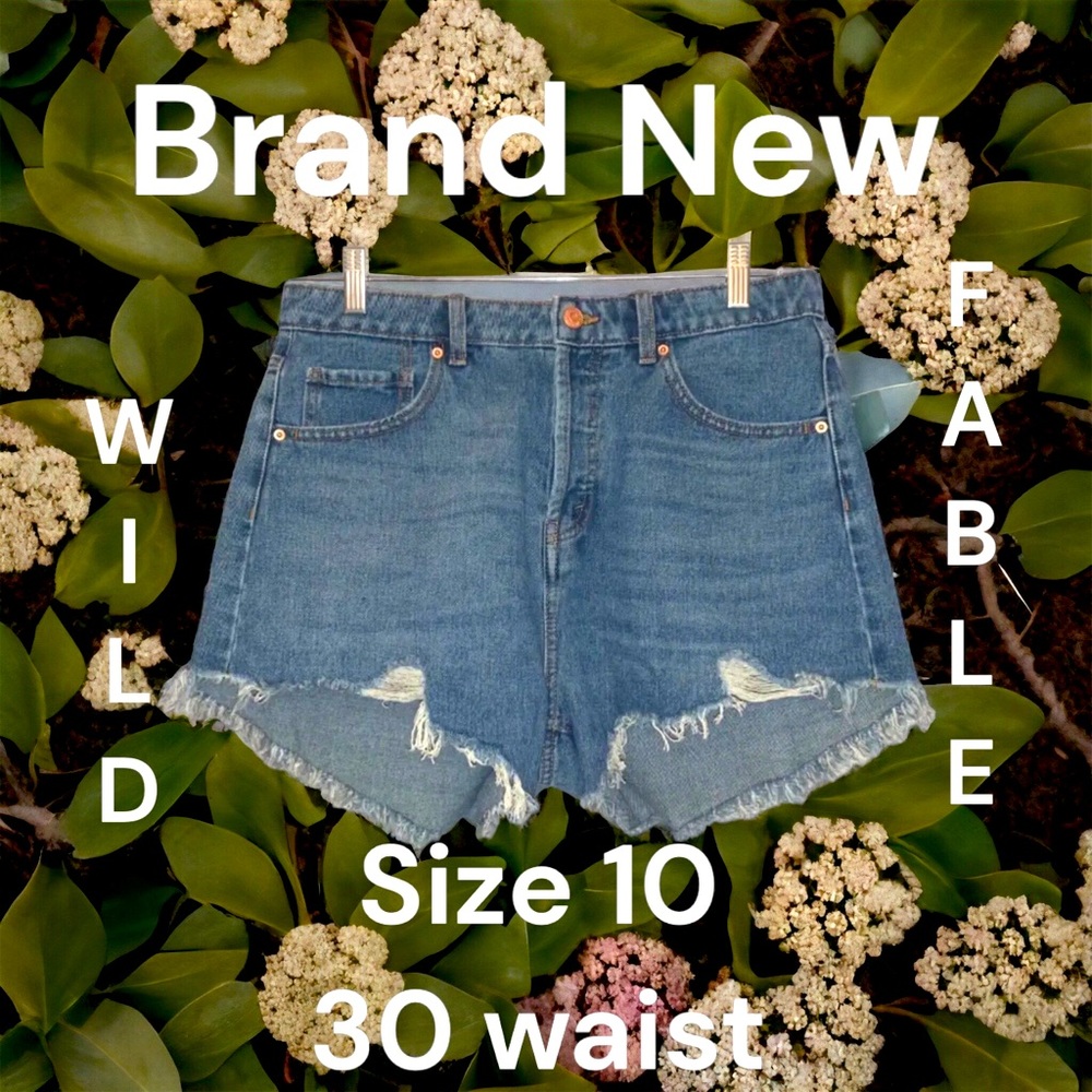 NWT wild fable cutoff denim shorts size 10